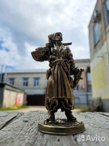 Бронзовая статуэтка «Запорожский казак» купить с доставкой Бронзовая статуэтка «Запорожский казак»
