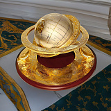Глобус "Три кита". Златоуст