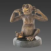 На память: Бронзовая фигурка «Не слышу» — обезьяна — фотография 2