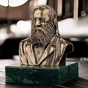 Бронзовый бюст «Менделеев Д.И.» — оригинальный подарок — фотография 1