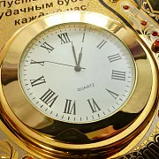 Часы из змеевика с подковой «На удачу» — красивый подарок — фотография 2